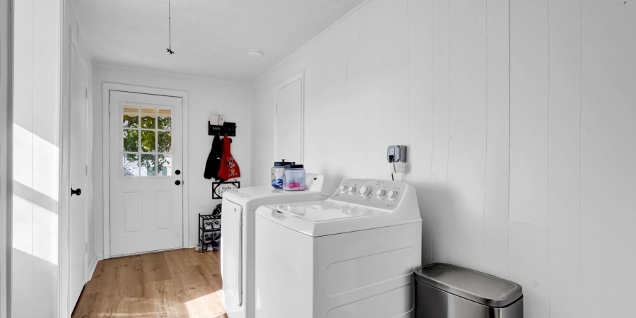 624 15th Street, Bedford, Indiana 47421,MLS,202546837