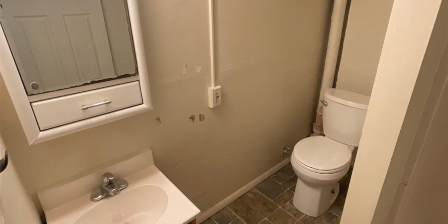 424 N Lincoln Street, Bloomington, Indiana 47408-3436,MLS,202546968