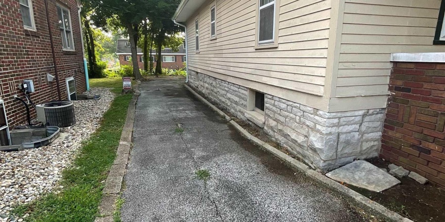 420 N Lincoln Street, Bloomington, Indiana 47408-3436,MLS,202546971