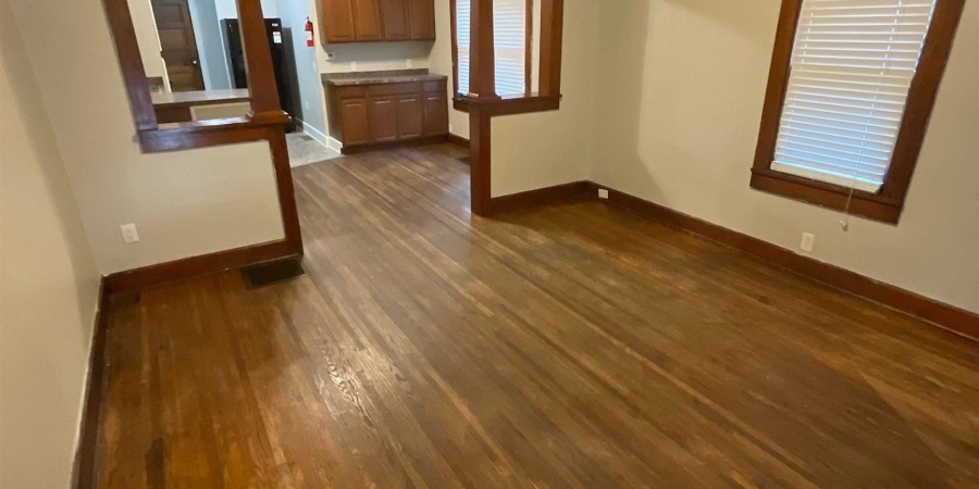 420 N Lincoln Street, Bloomington, Indiana 47408-3436,MLS,202546971