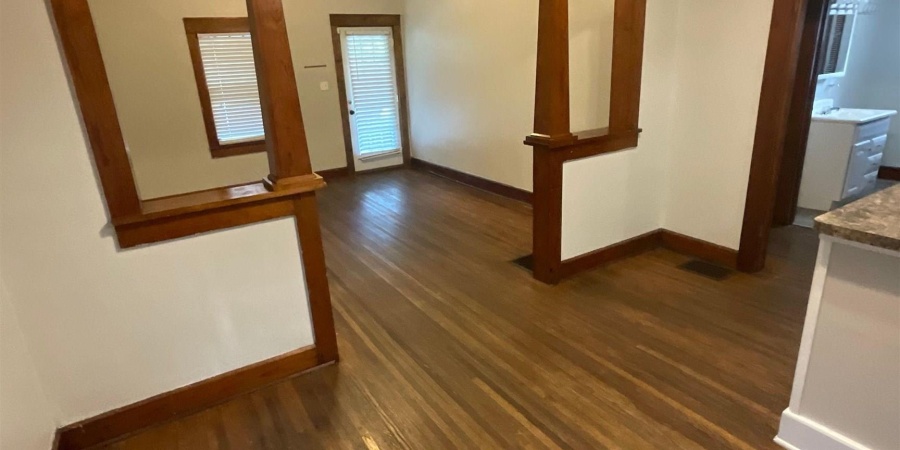 420 N Lincoln Street, Bloomington, Indiana 47408-3436,MLS,202546971