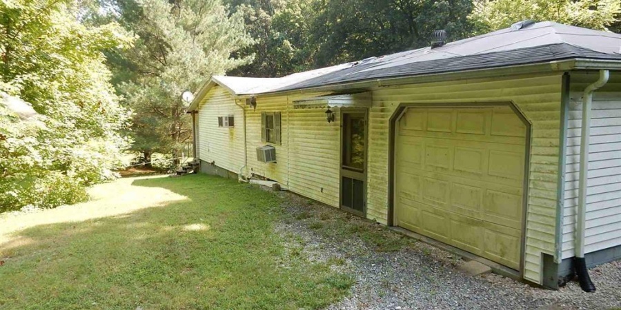 2097 Tripleton Pike Road, Bedford, Indiana 47421,MLS,202546953