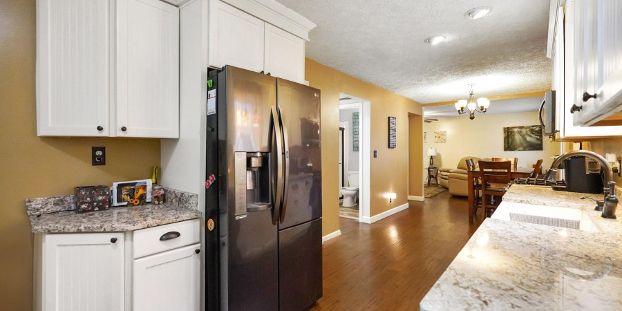 48 W Bunkerhill Road, Mooresville, Indiana 46158,MLS,202546967