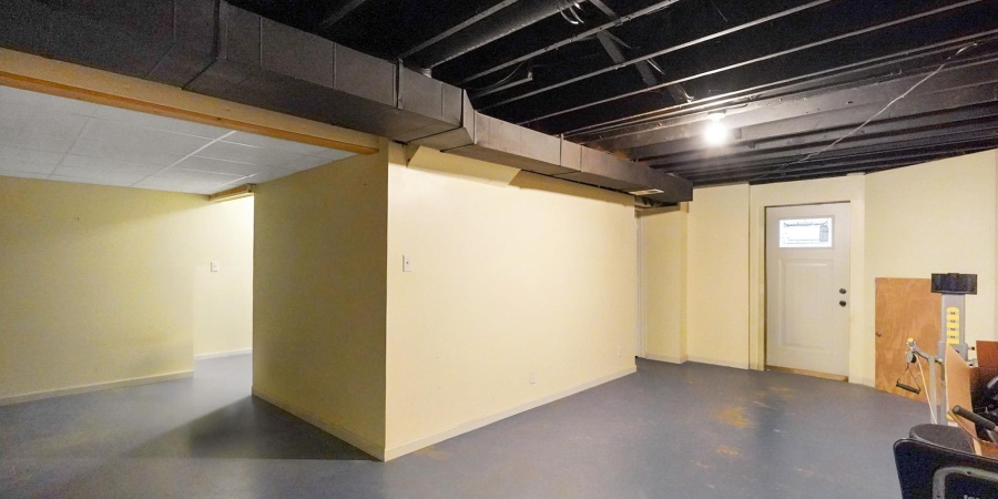 48 W Bunkerhill Road, Mooresville, Indiana 46158,MLS,202546967