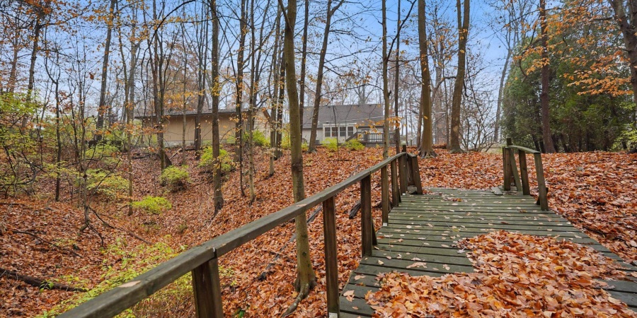 48 W Bunkerhill Road, Mooresville, Indiana 46158,MLS,202546967