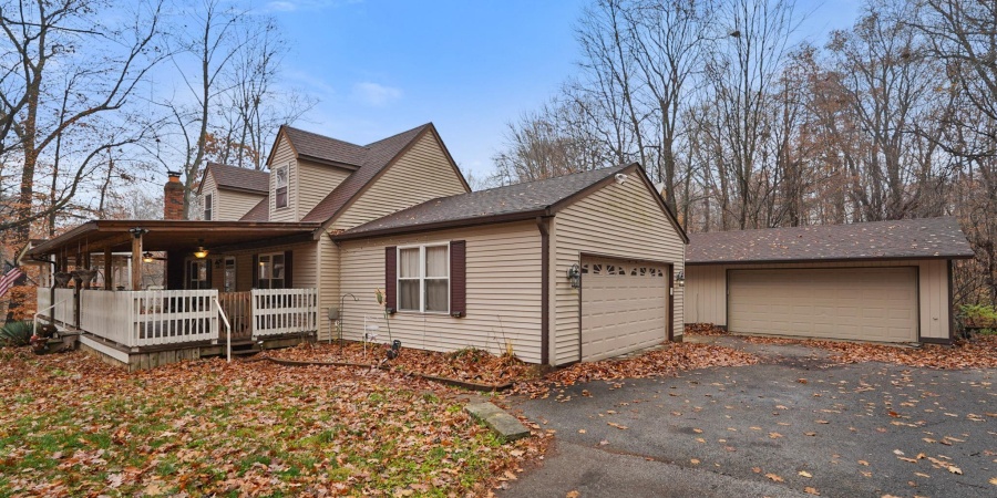 48 W Bunkerhill Road, Mooresville, Indiana 46158,MLS,202546967