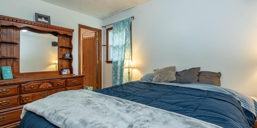 7301 W Airport Road, Bloomington, Indiana 47403,MLS,202547024