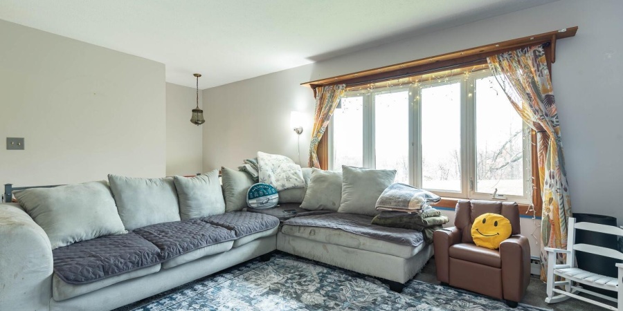 7301 W Airport Road, Bloomington, Indiana 47403,MLS,202547024