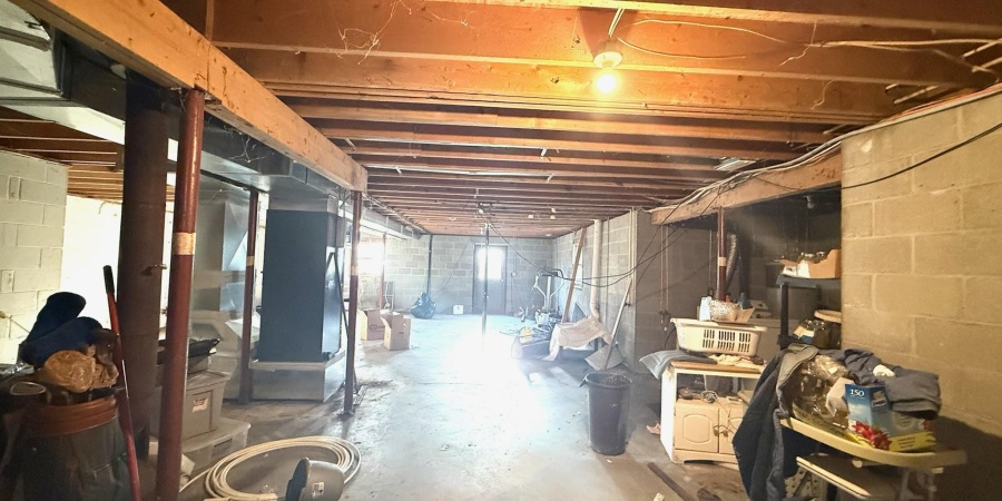 8201 Tilford Rd, Bloomington, Indiana 47404,MLS,202547062