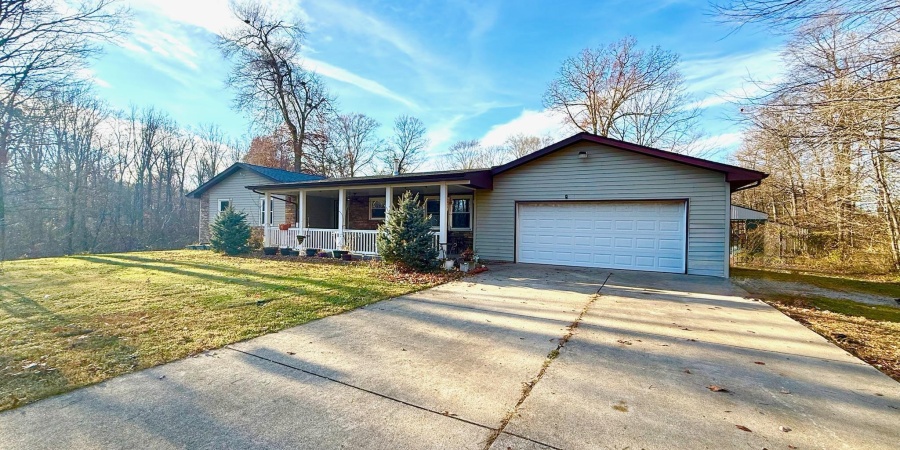 8201 Tilford Rd, Bloomington, Indiana 47404,MLS,202547062