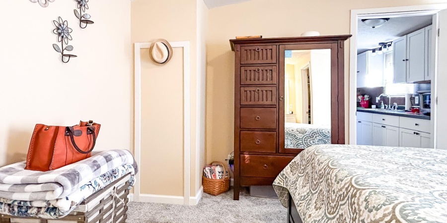 374 Worthington Street, Worthington, Indiana 47471,MLS,202547142