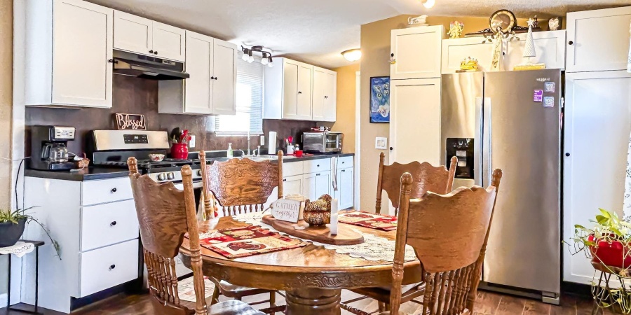 374 Worthington Street, Worthington, Indiana 47471,MLS,202547142