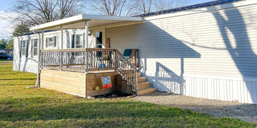 374 Worthington Street, Worthington, Indiana 47471,MLS,202547142