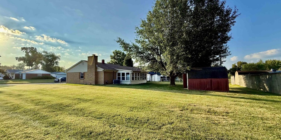 404 S Hickory Drive, Bloomington, Indiana 47403,MLS,202547282