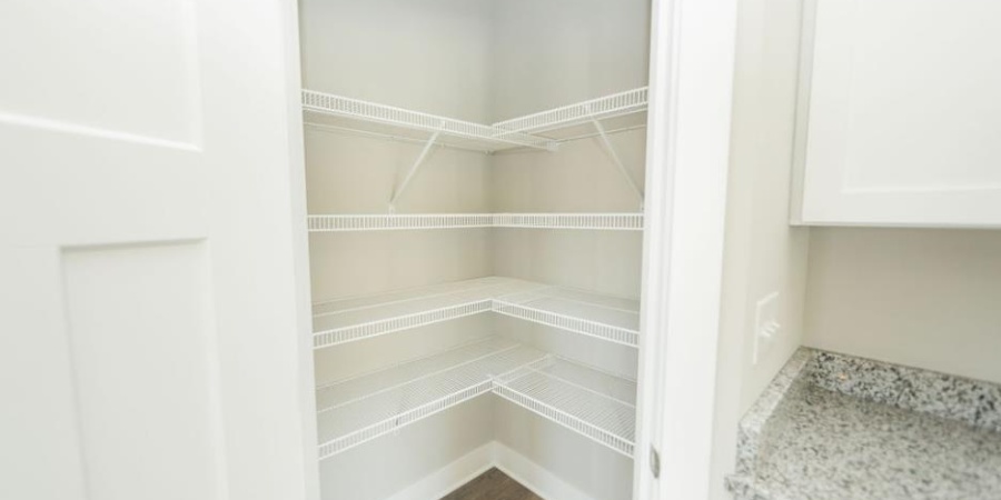 4803 S Abington Avenue, Bloomington, Indiana 47403,MLS,202547300