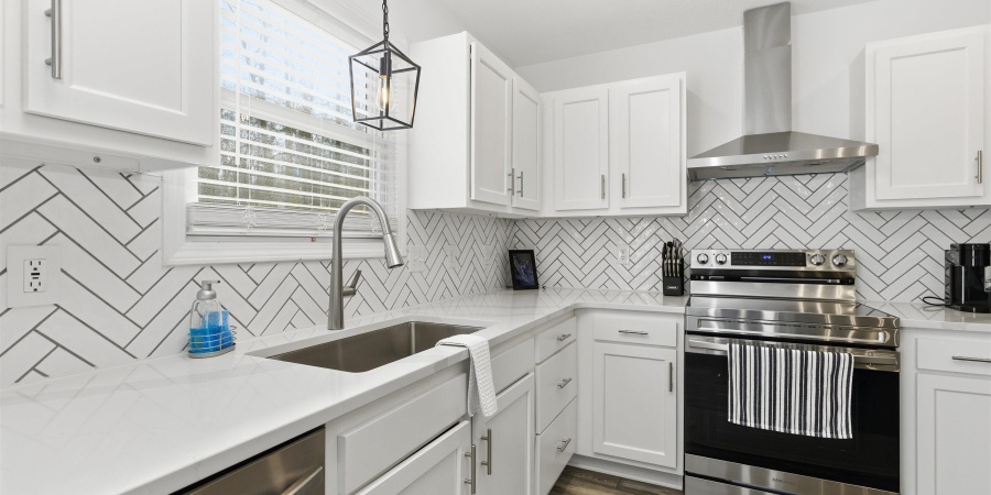 182 Whites Point, Bedford, Indiana 47421,MLS,202547315