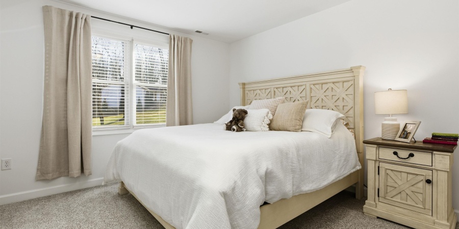 182 Whites Point, Bedford, Indiana 47421,MLS,202547315