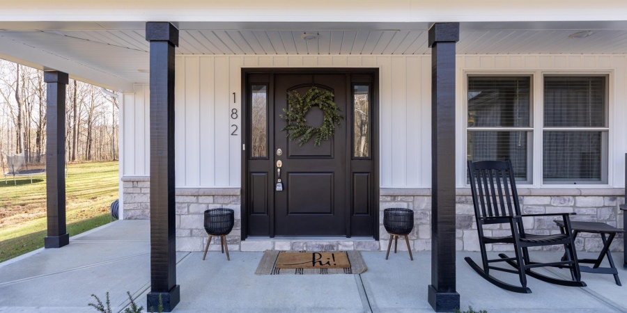 182 Whites Point, Bedford, Indiana 47421,MLS,202547315