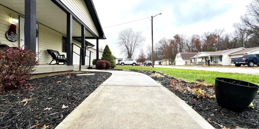 149 Hel Mar Drive, Mitchell, Indiana 47446,MLS,202547371