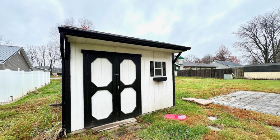 149 Hel Mar Drive, Mitchell, Indiana 47446,MLS,202547371