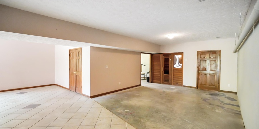 6780 E Woodland Court, Mooresville, Indiana 46158-6172,MLS,202547405