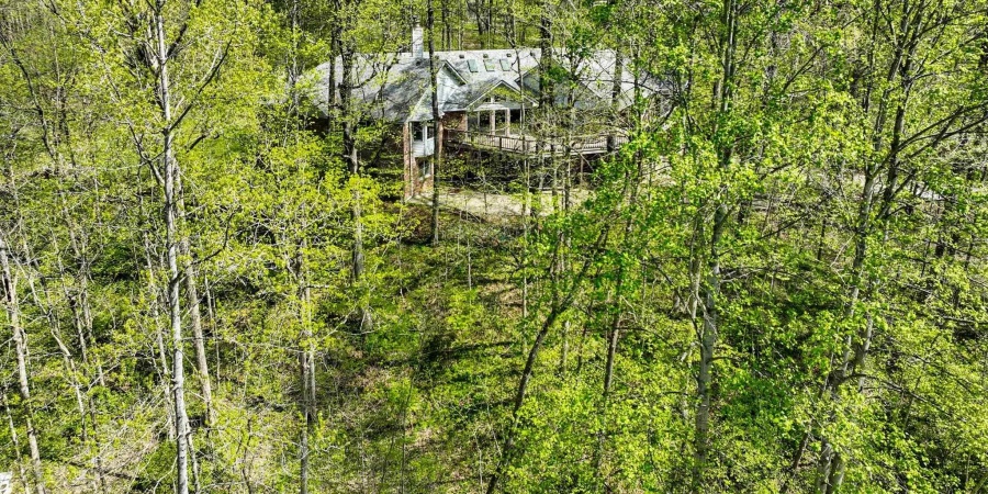 6780 E Woodland Court, Mooresville, Indiana 46158-6172,MLS,202547405