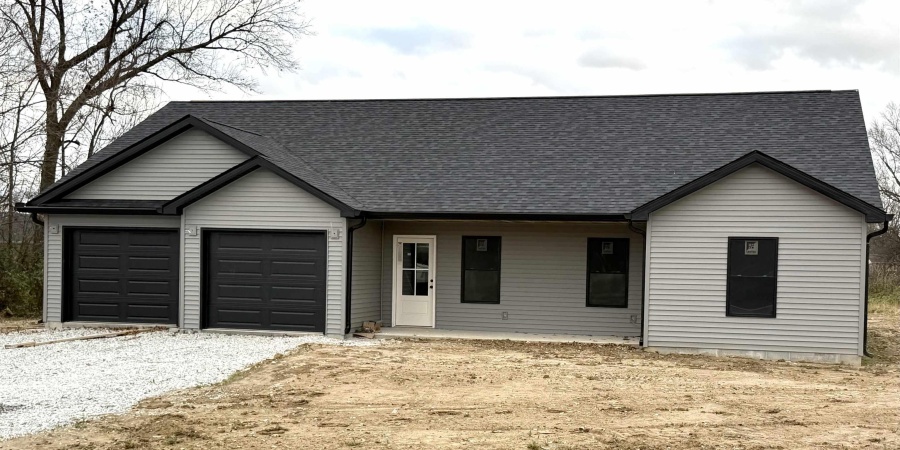 112 Blue Bird Lane, Mitchell, Indiana 47446,MLS,202547479