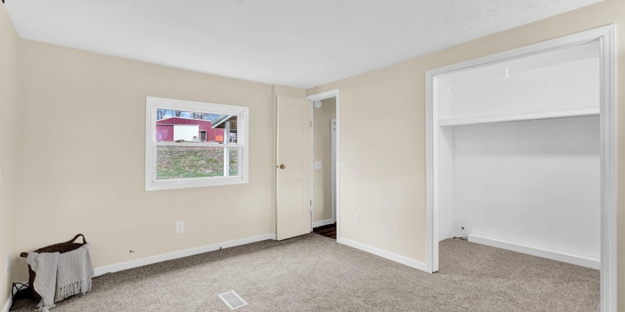 602 Noe Road, Orleans, Indiana 47452,MLS,202547481