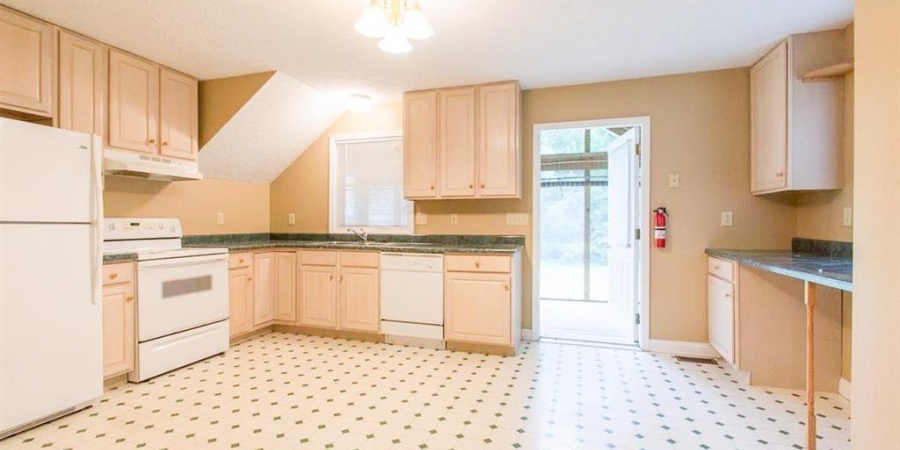 520 S Eagleson Avenue, Bloomington, Indiana 47401,MLS,202547512