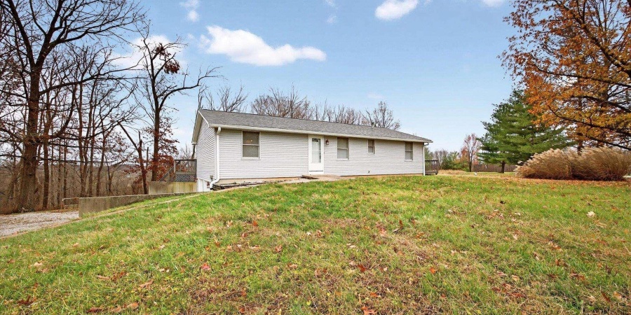 4496 Blue Springs Drive, Spencer, Indiana 47460,MLS,202547536