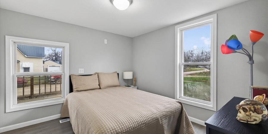 178 SE 7th Street, Linton, Indiana 47441,MLS,202547541