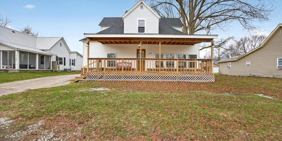 178 SE 7th Street, Linton, Indiana 47441,MLS,202547541