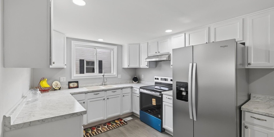 178 SE 7th Street, Linton, Indiana 47441,MLS,202547541