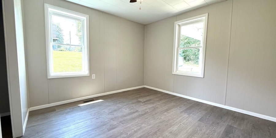 3640 Old Vincennes Road, Mitchell, Indiana 47446,MLS,202547573