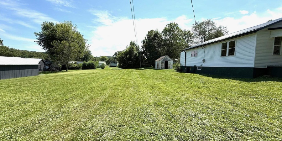 3640 Old Vincennes Road, Mitchell, Indiana 47446,MLS,202547573