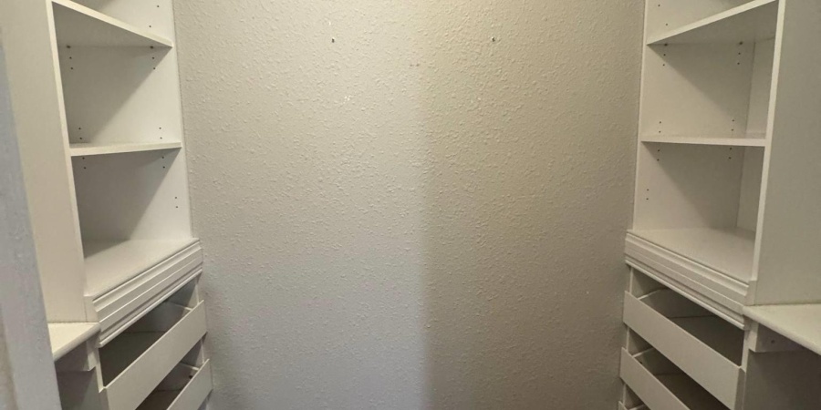 3878 S Bushmill Drive, Bloomington, Indiana 47403,MLS,202547677