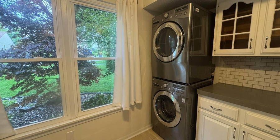 3878 S Bushmill Drive, Bloomington, Indiana 47403,MLS,202547677