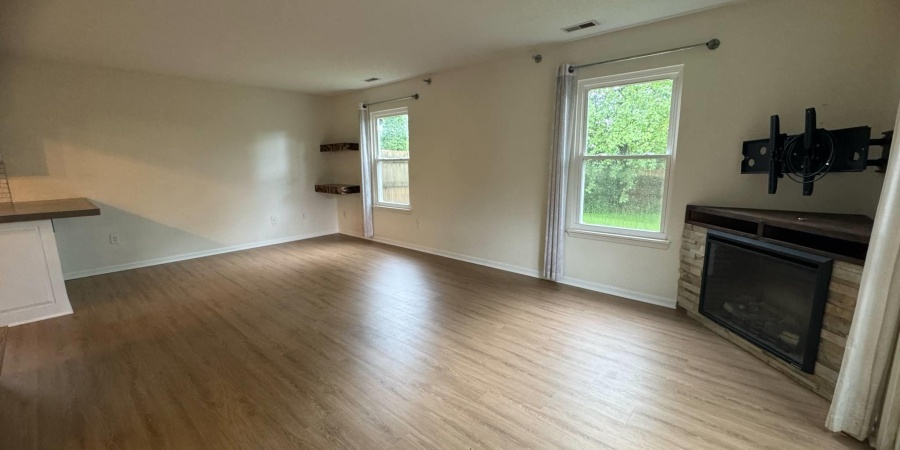 3878 S Bushmill Drive, Bloomington, Indiana 47403,MLS,202547677