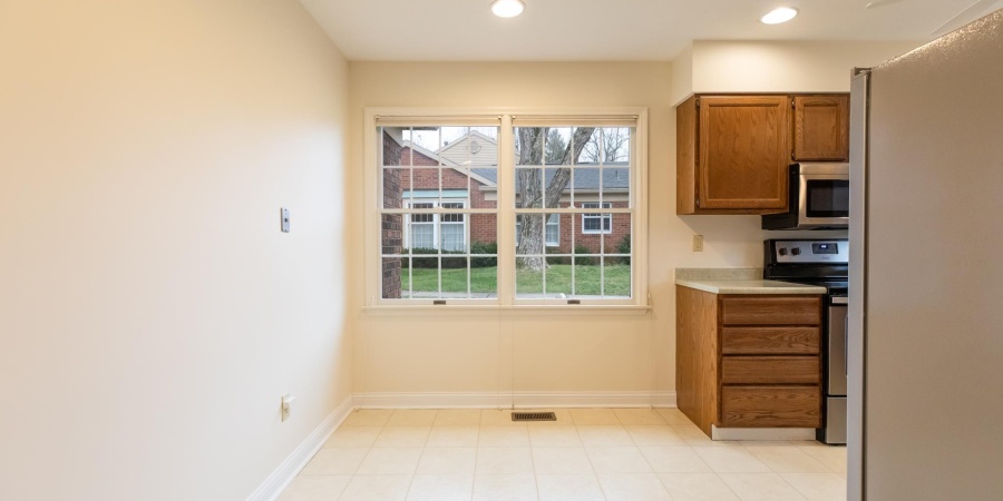 2611 E Windermere Woods Drive, Bloomington, Indiana 47401,MLS,202547690