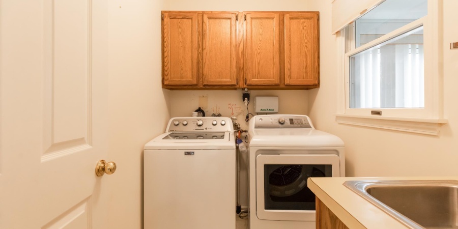 2611 E Windermere Woods Drive, Bloomington, Indiana 47401,MLS,202547690