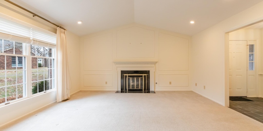 2611 E Windermere Woods Drive, Bloomington, Indiana 47401,MLS,202547690