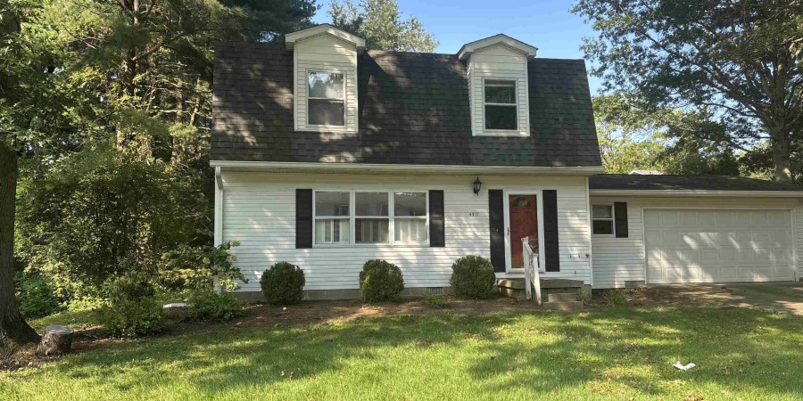 4317 E Wembley Court, Bloomington, Indiana 47408,MLS,202547727