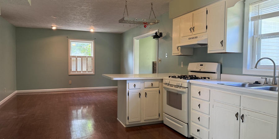 4317 E Wembley Court, Bloomington, Indiana 47408,MLS,202547727