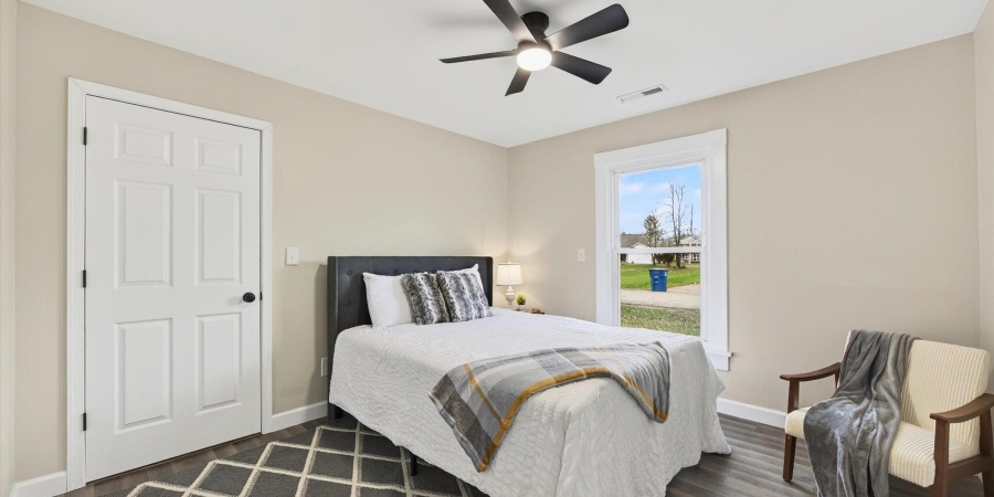 624 E Ohio Street, Jasonville, Indiana 47438,MLS,202547729