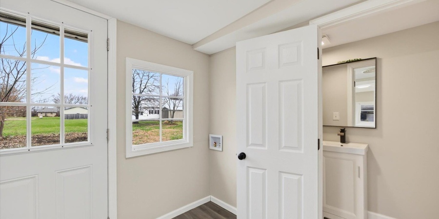 624 E Ohio Street, Jasonville, Indiana 47438,MLS,202547729