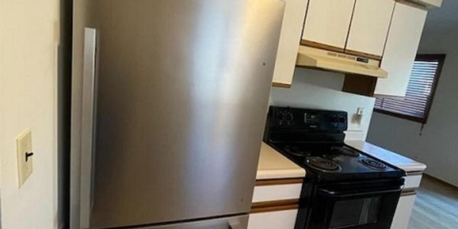 400 S Village Court, Bloomington, Indiana 47403,MLS,202547826