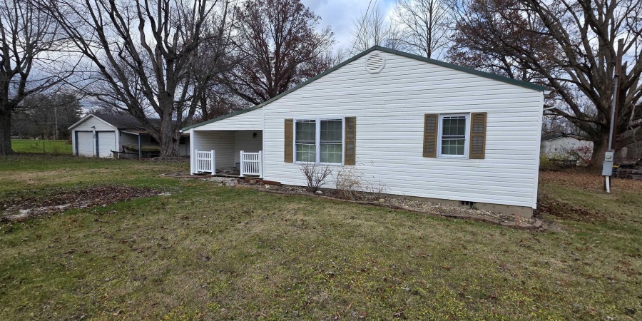 1218 W Glenburn Road, Linton, Indiana 47441,MLS,202547789