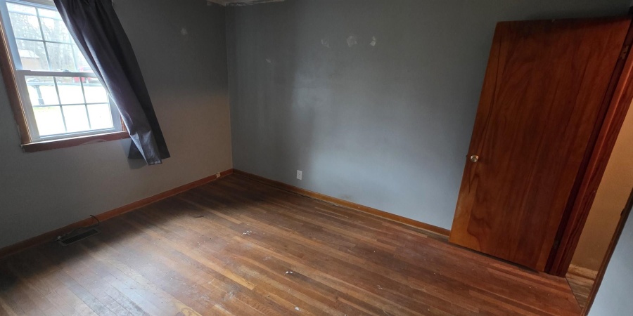 1218 W Glenburn Road, Linton, Indiana 47441,MLS,202547789