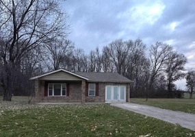 405 Dean Street, Mitchell, Indiana 47446,MLS,202547805
