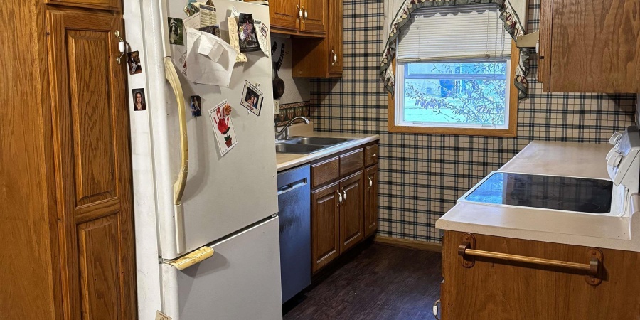 405 Dean Street, Mitchell, Indiana 47446,MLS,202547805